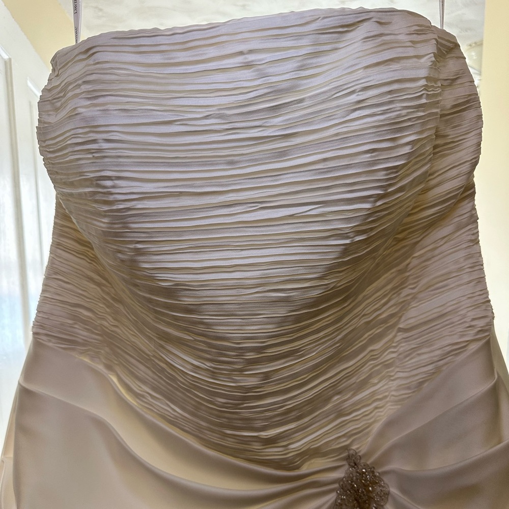 David’s Bridal wedding gown, white, size 20